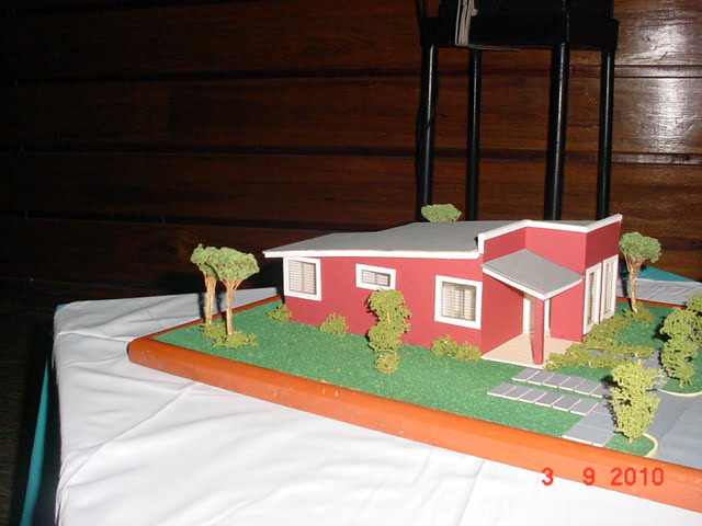 Preciosa vivienda, en maqueta, para oficiales de policia